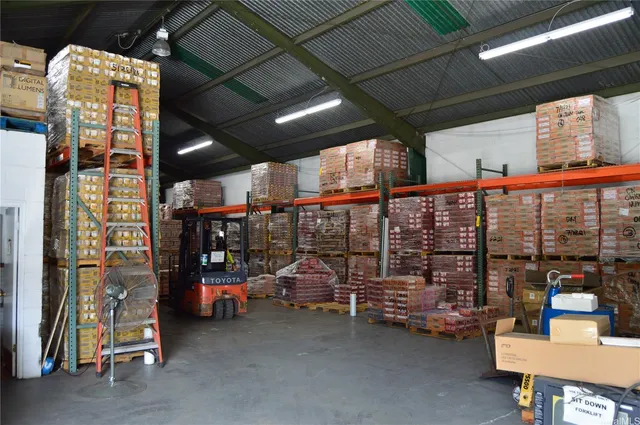 $13,999,000 | 2726 Waiwai Loop, Honolulu, HI 96819