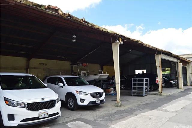 $13,999,000 | 2726 Waiwai Loop, Honolulu, HI 96819