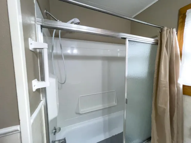 $185,000 | 48 Davis Drive, Silver Bay, MN 55614