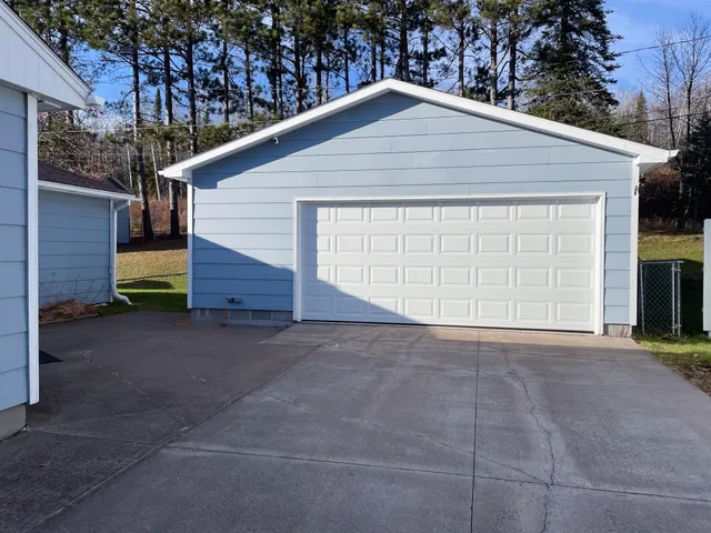 $185,000 | 48 Davis Drive, Silver Bay, MN 55614