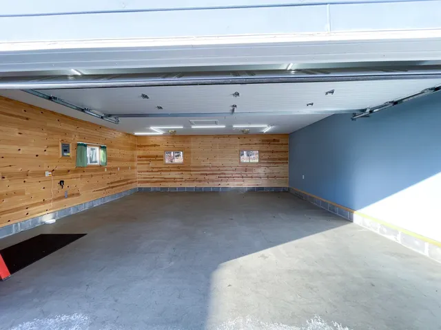 $185,000 | 48 Davis Drive, Silver Bay, MN 55614