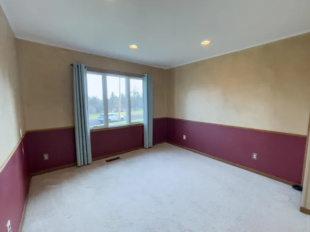 $185,000 | 48 Davis Drive, Silver Bay, MN 55614