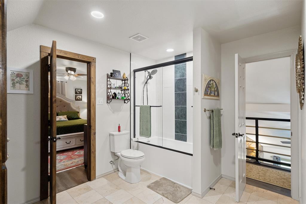 733 Rains County Road 1430 Point, TX 75472 - Photo 21 of 40