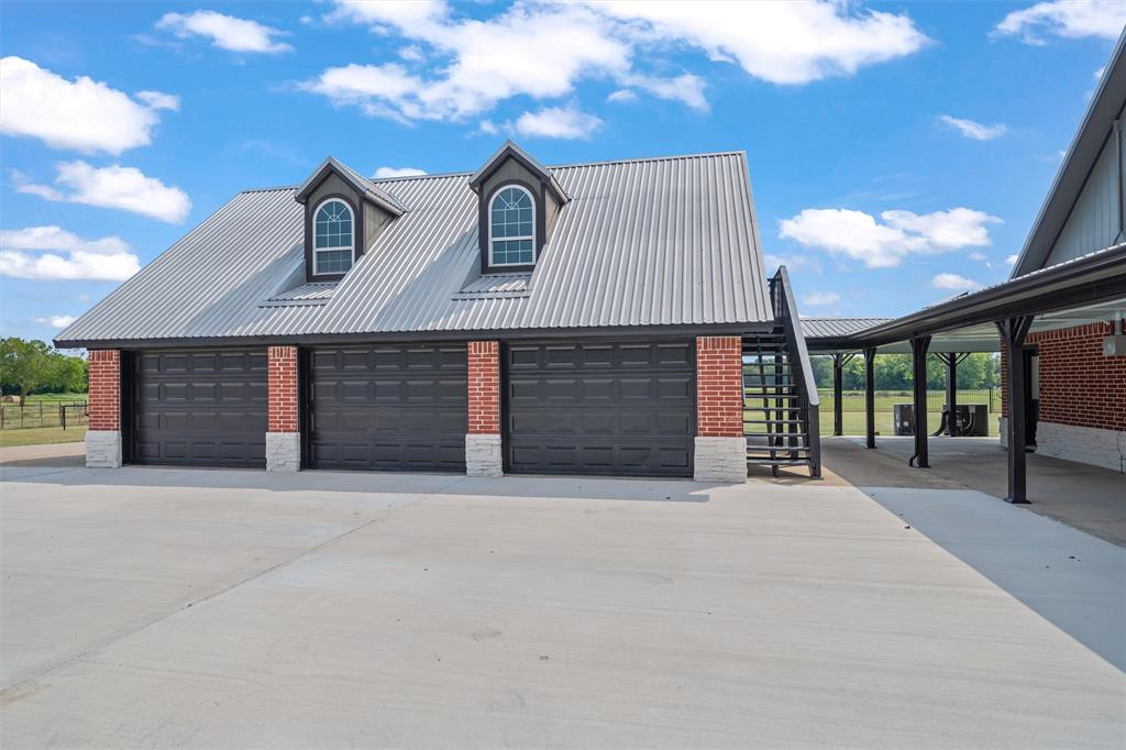 733 Rains County Road 1430 Point, TX 75472 - Photo 24 of 40