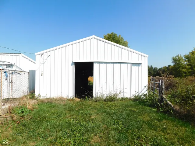 $299,000 | 7962 South State Road 3, Greensburg, IN 47240