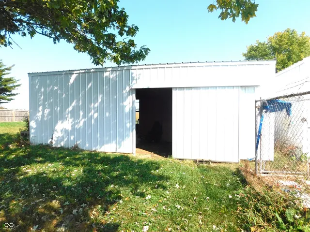 $299,000 | 7962 South State Road 3, Greensburg, IN 47240