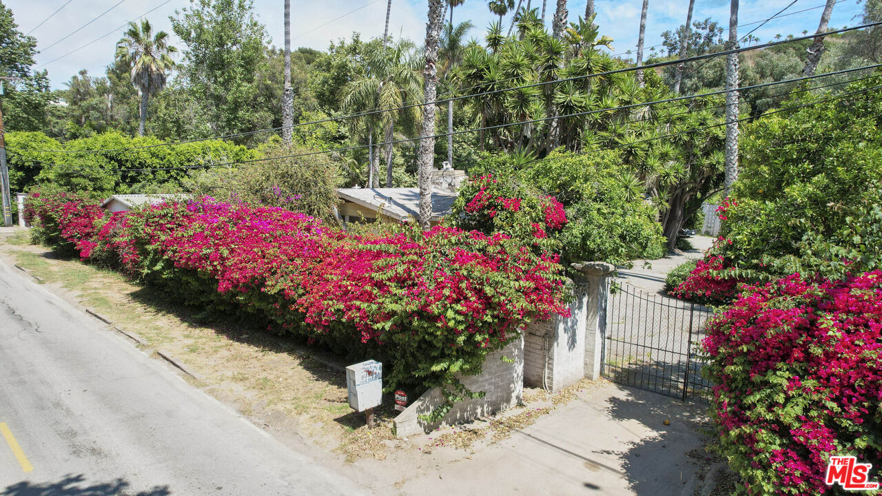 6414 Bonsall Drive Malibu, CA 90265 - Photo 51 of 75