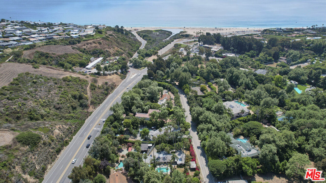6414 Bonsall Drive Malibu, CA 90265 - Photo 57 of 75 an aerial view of a residential houses covered in trees