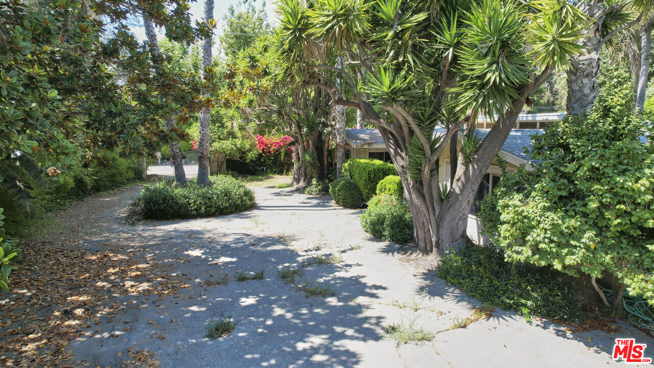 6414 Bonsall Drive Malibu, CA 90265 - Photo 59 of 75