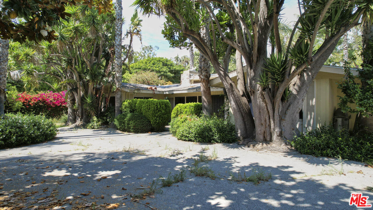 6414 Bonsall Drive Malibu, CA 90265 - Photo 61 of 75