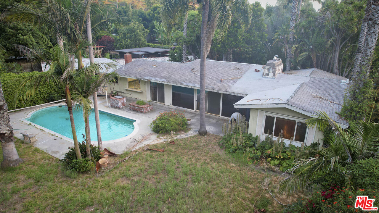 6414 Bonsall Drive Malibu, CA 90265 - Photo 70 of 75