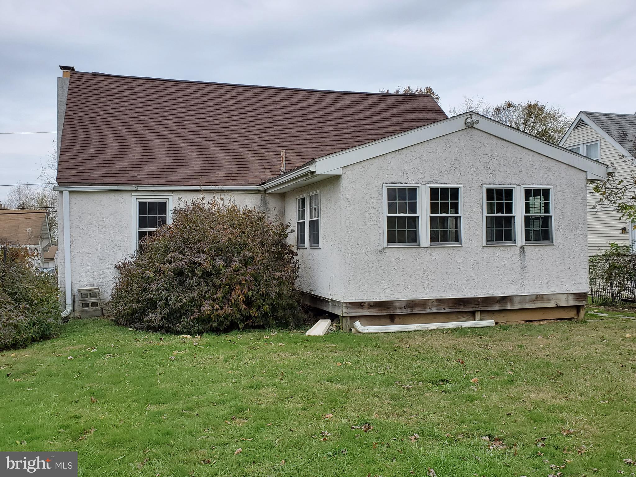 223 Gilpin Road Willow Grove, PA 19090 - Photo 3 of 16 Gallery Image 3