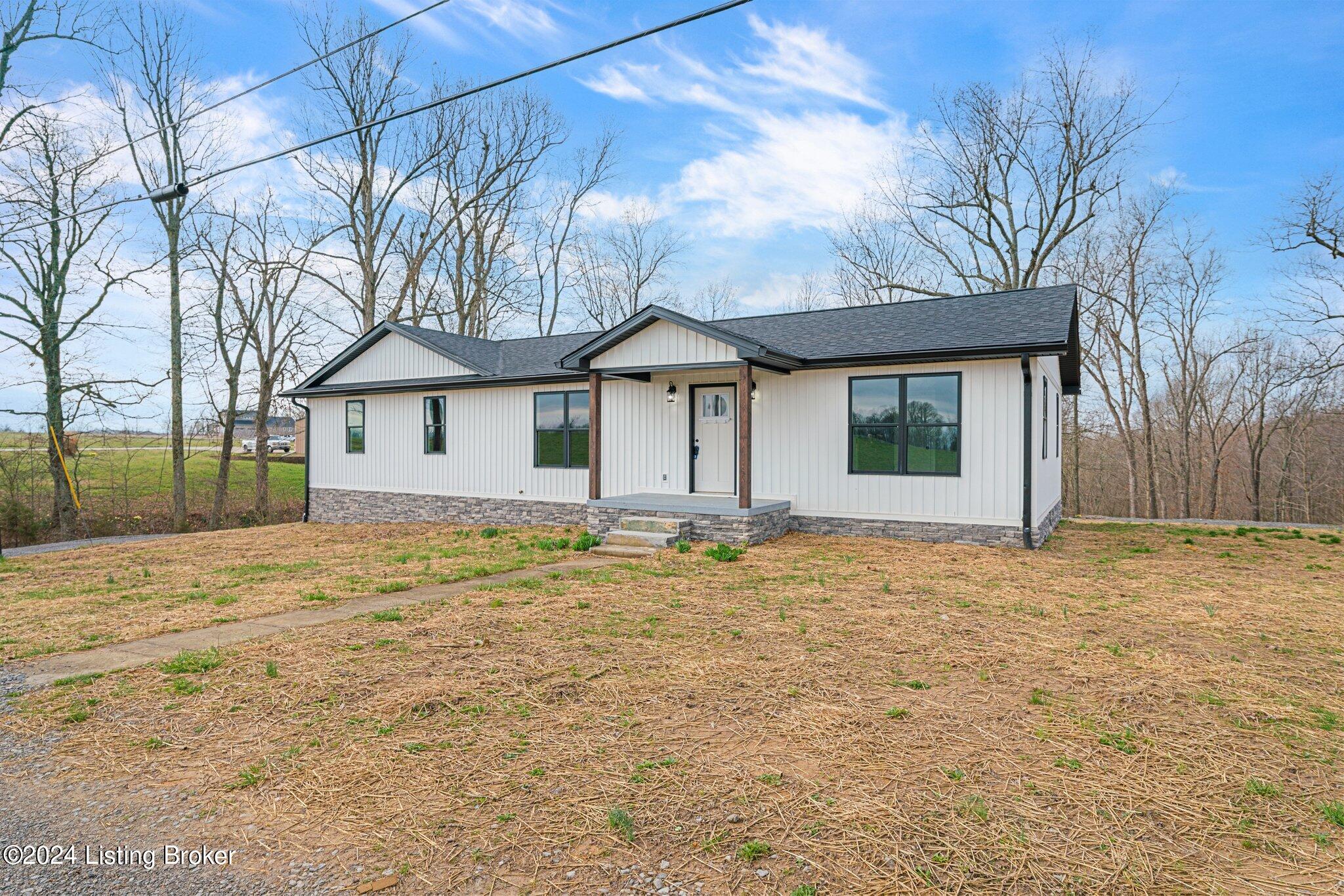 6673 Peonia Road Clarkson, KY 42726 - Photo 2 of 25 3-web-or-mls-DSC09062