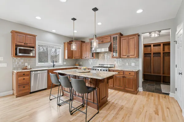 $715,000 | 13841 48th Lane Northeast, St. Michael, MN 55376