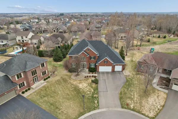 $715,000 | 13841 48th Lane Northeast, St. Michael, MN 55376