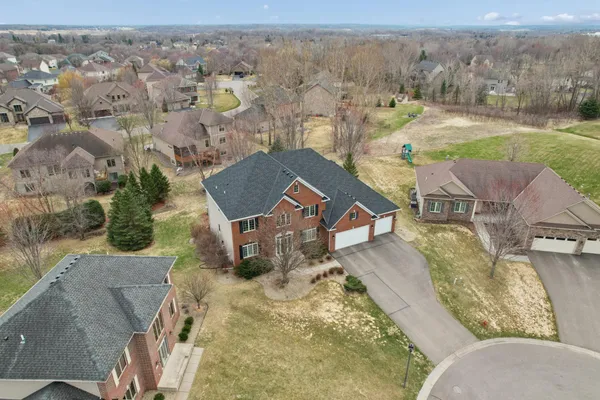 $715,000 | 13841 48th Lane Northeast, St. Michael, MN 55376