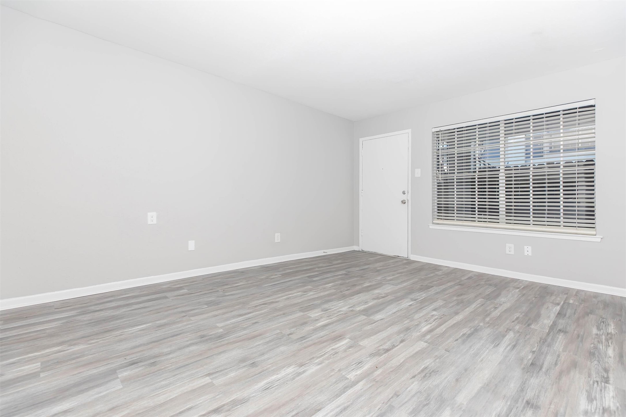 3802 Nasa Road, Unit 26 Seabrook, TX 77586 - Photo 14 of 22 Photos are not of actual unit are of a model similar finishes