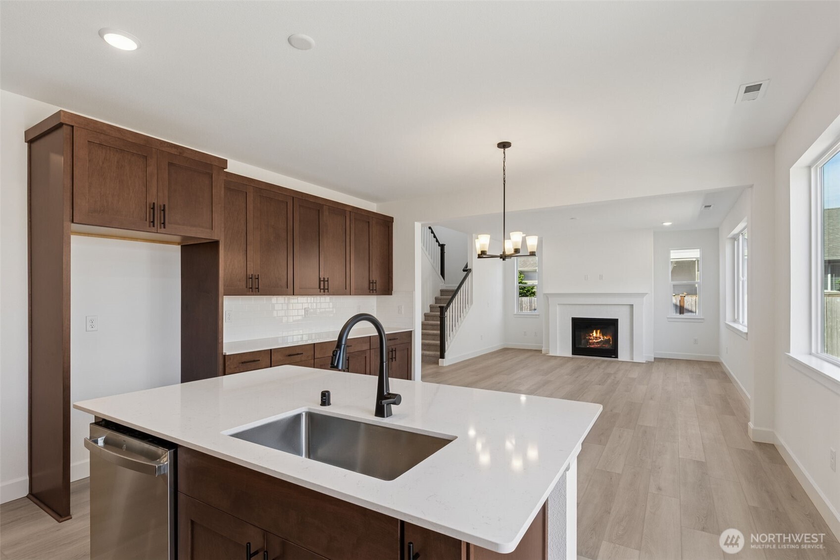 5591 Farmstead Place, Unit 7 Ferndale, WA 98248 - Photo 9 of 28