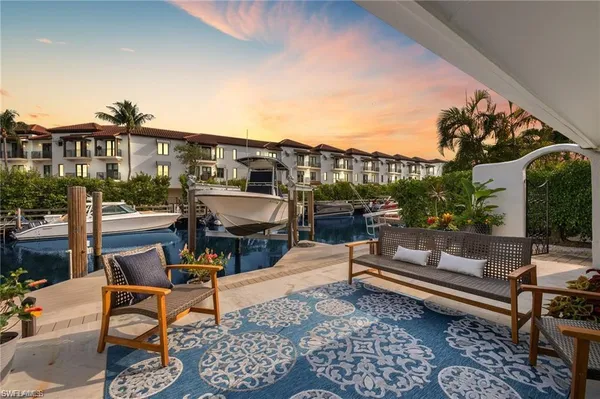 $3,100 | 1435 Curlew Avenue, Unit 3, Naples, FL 34102