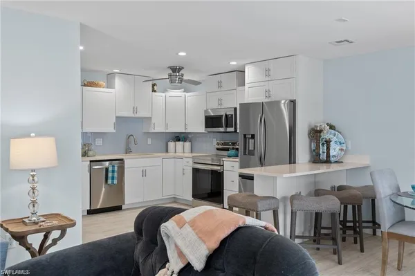 $3,100 | 1435 Curlew Avenue, Unit 3, Naples, FL 34102