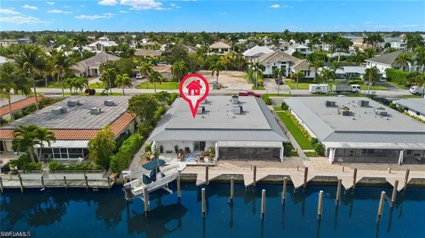 $3,100 | 1435 Curlew Avenue, Unit 3, Naples, FL 34102