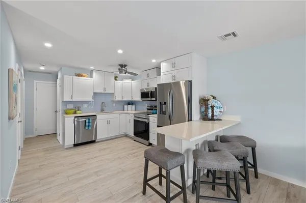 $3,100 | 1435 Curlew Avenue, Unit 3, Naples, FL 34102