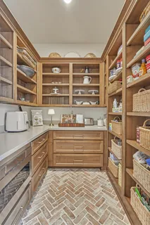 $2,475,000 | 7715 Morgans Pond Court, Spring, TX 77389