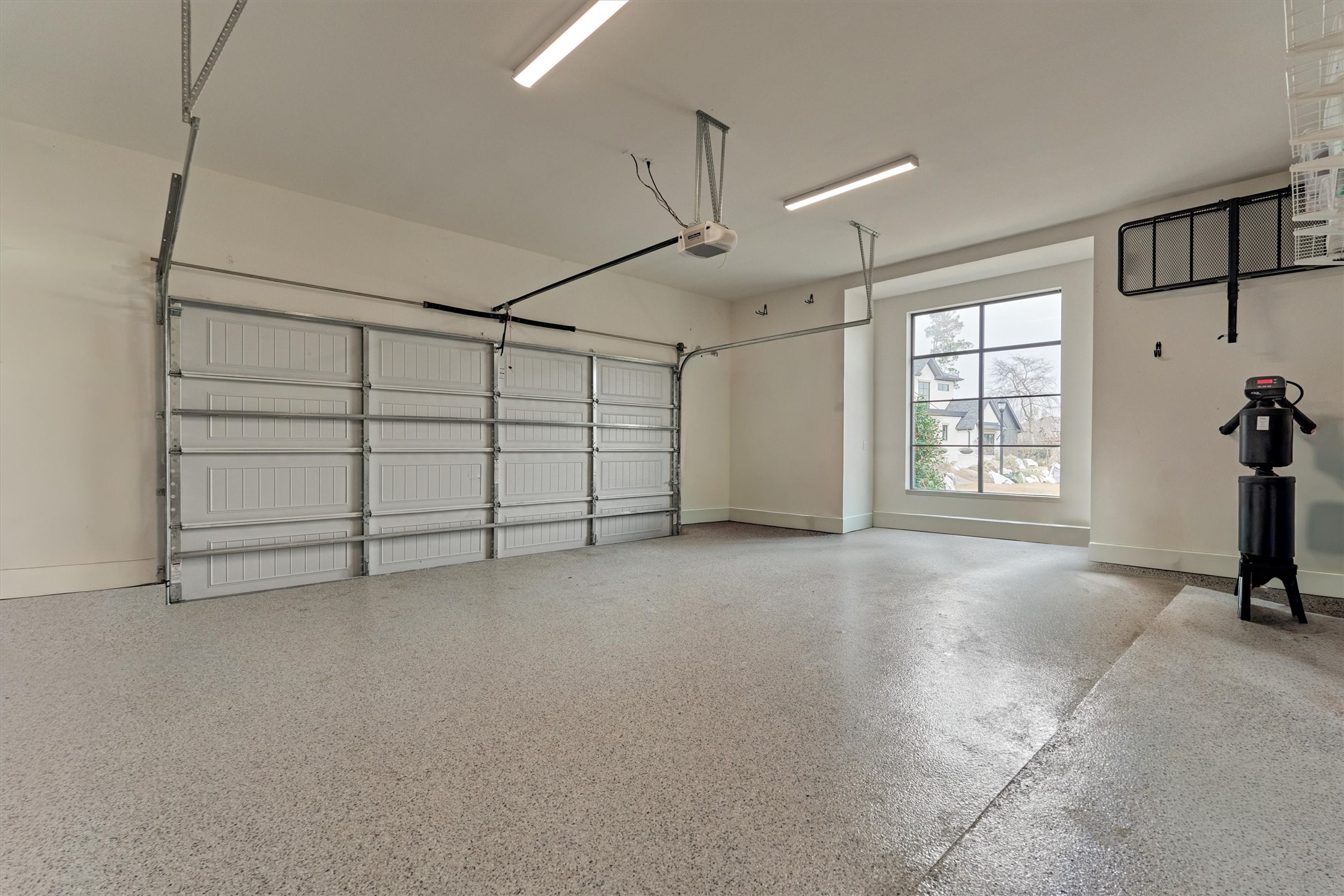 7715 Morgans Pond Court Spring, TX 77389 - Photo 37 of 50 4.5 bay garage. Photo is virtually staged/enhanced.