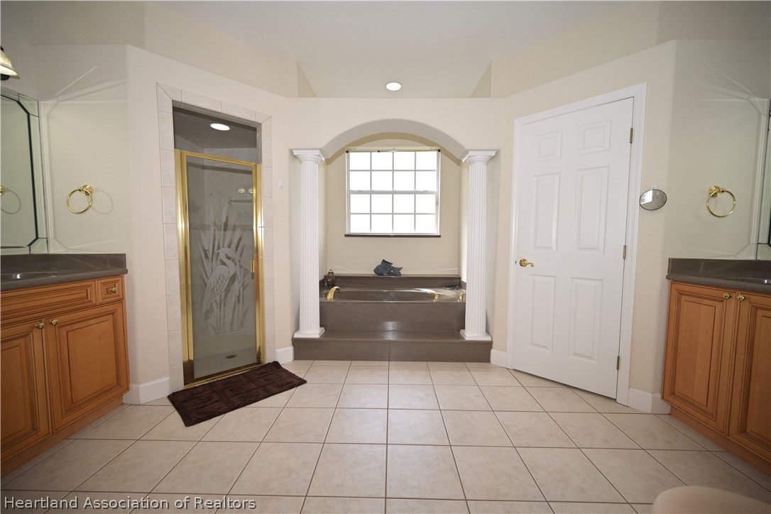 4538 Myrtle Drive Sebring, FL 33872 - Photo 19 of 50 Primary Bath