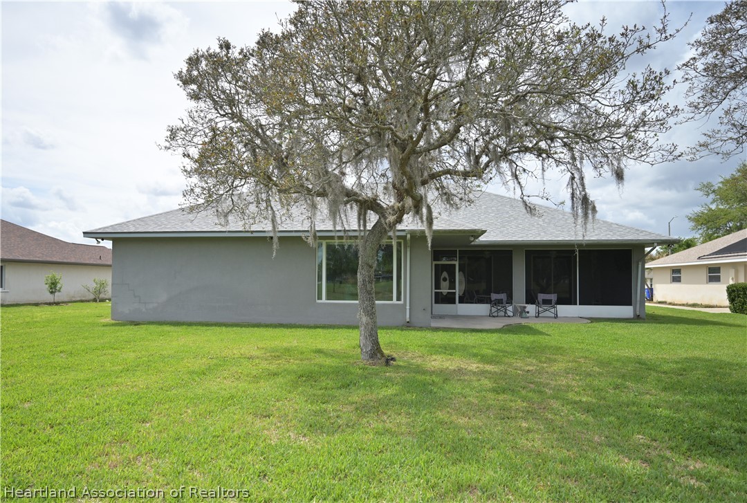 4538 Myrtle Drive Sebring, FL 33872 - Photo 34 of 50 Rear