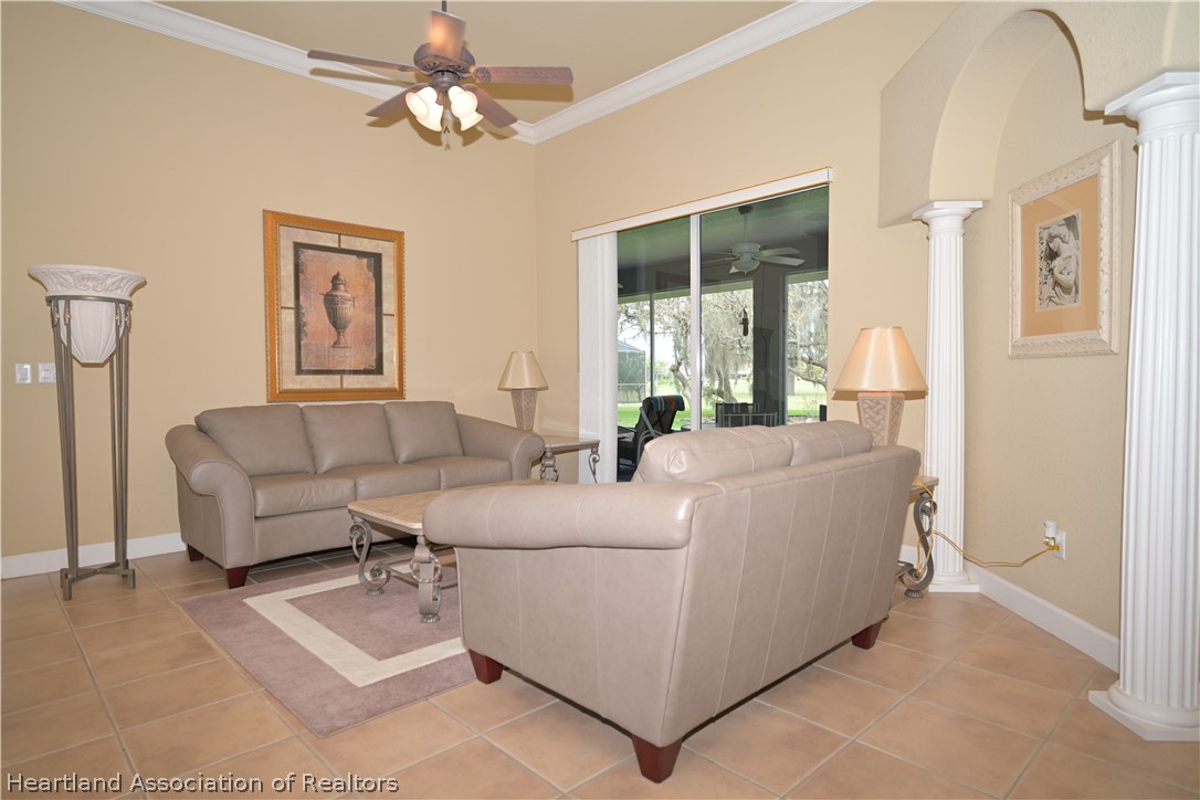 4538 Myrtle Drive Sebring, FL 33872 - Photo 5 of 50 Living Room