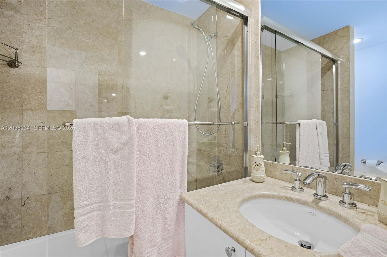 901 Brickell Key Boulevard, Unit 2408 Miami, FL 33131 - Photo 33 of 43
