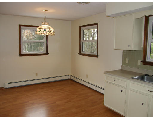 114 Mountainview Road Athol, MA 01331 - Photo 5 of 18