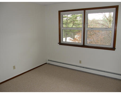 114 Mountainview Road Athol, MA 01331 - Photo 8 of 18