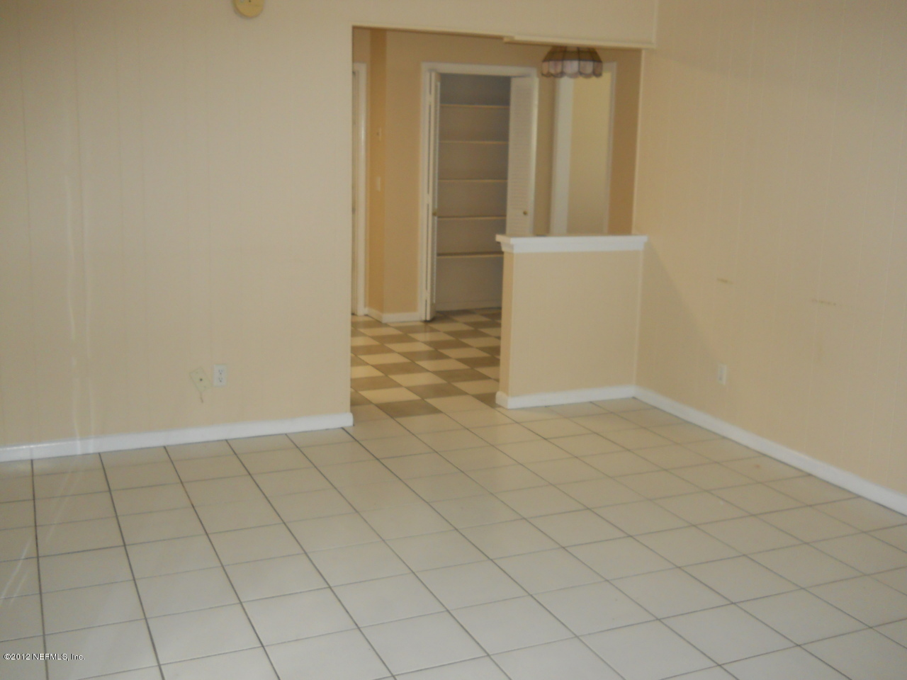 11611 Mandarin Road Jacksonville, FL 32223 - Photo 4 of 6 Family Room into Kitchen