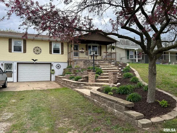 $168,700 | 13829 First Street, Pekin, IL 61554