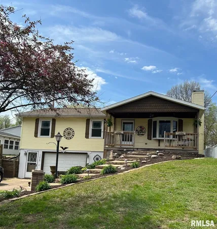 $168,700 | 13829 First Street, Pekin, IL 61554