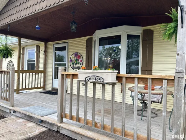 $168,700 | 13829 First Street, Pekin, IL 61554