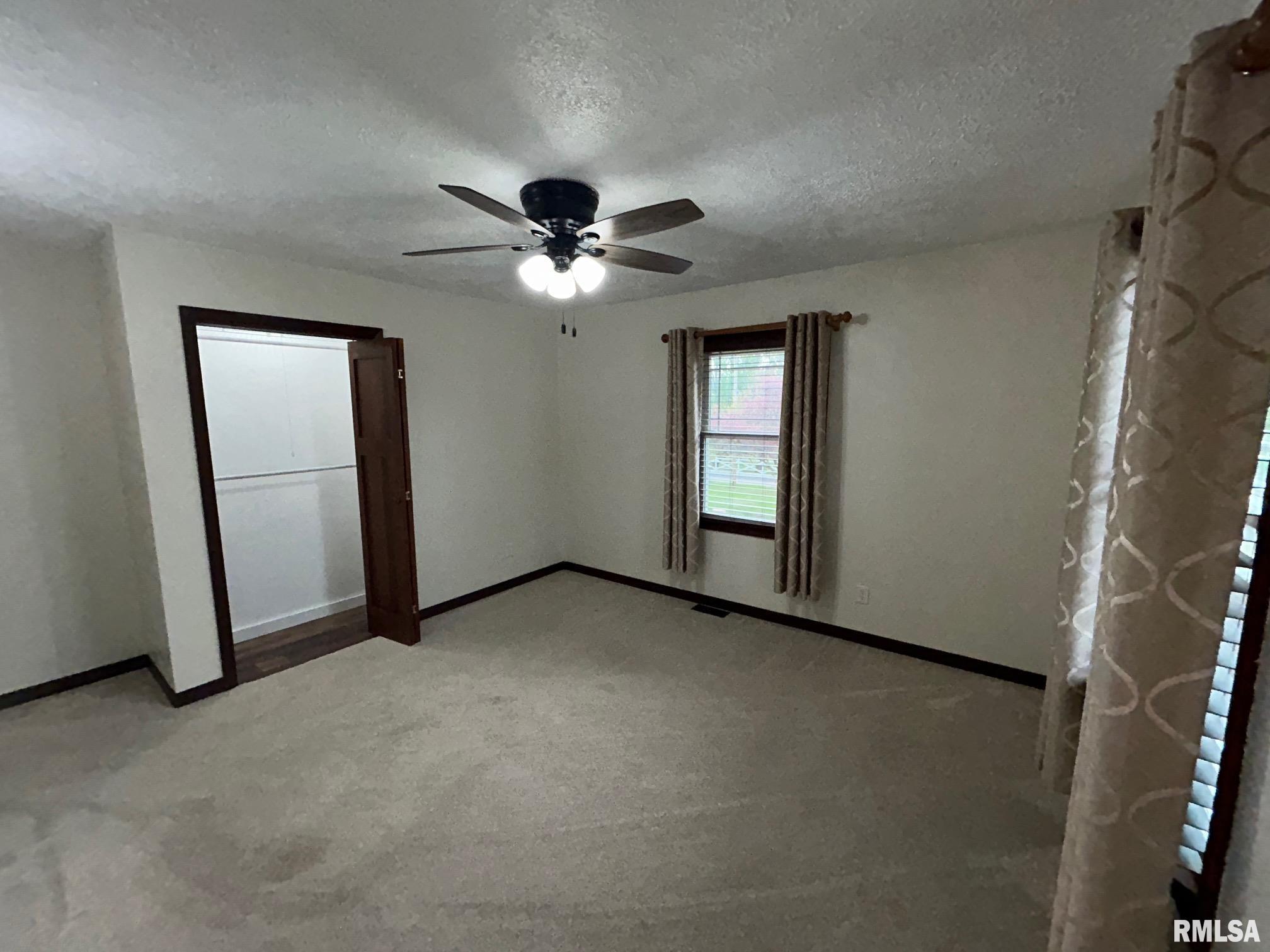 13829 First Street Pekin, IL 61554 - Photo 32 of 47