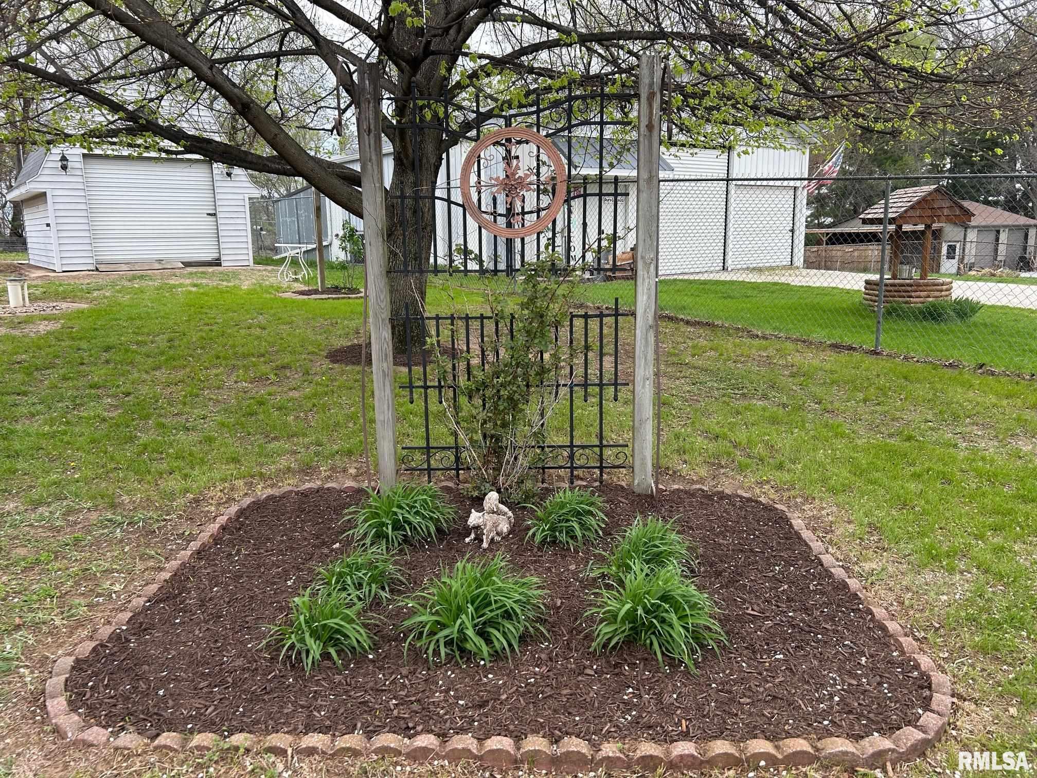 13829 First Street Pekin, IL 61554 - Photo 4 of 47