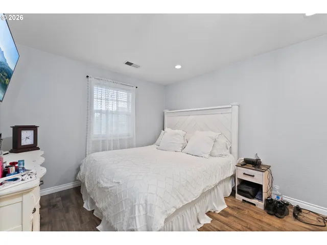 $285,000 | 271 Sherry Street, Winston, OR 97496