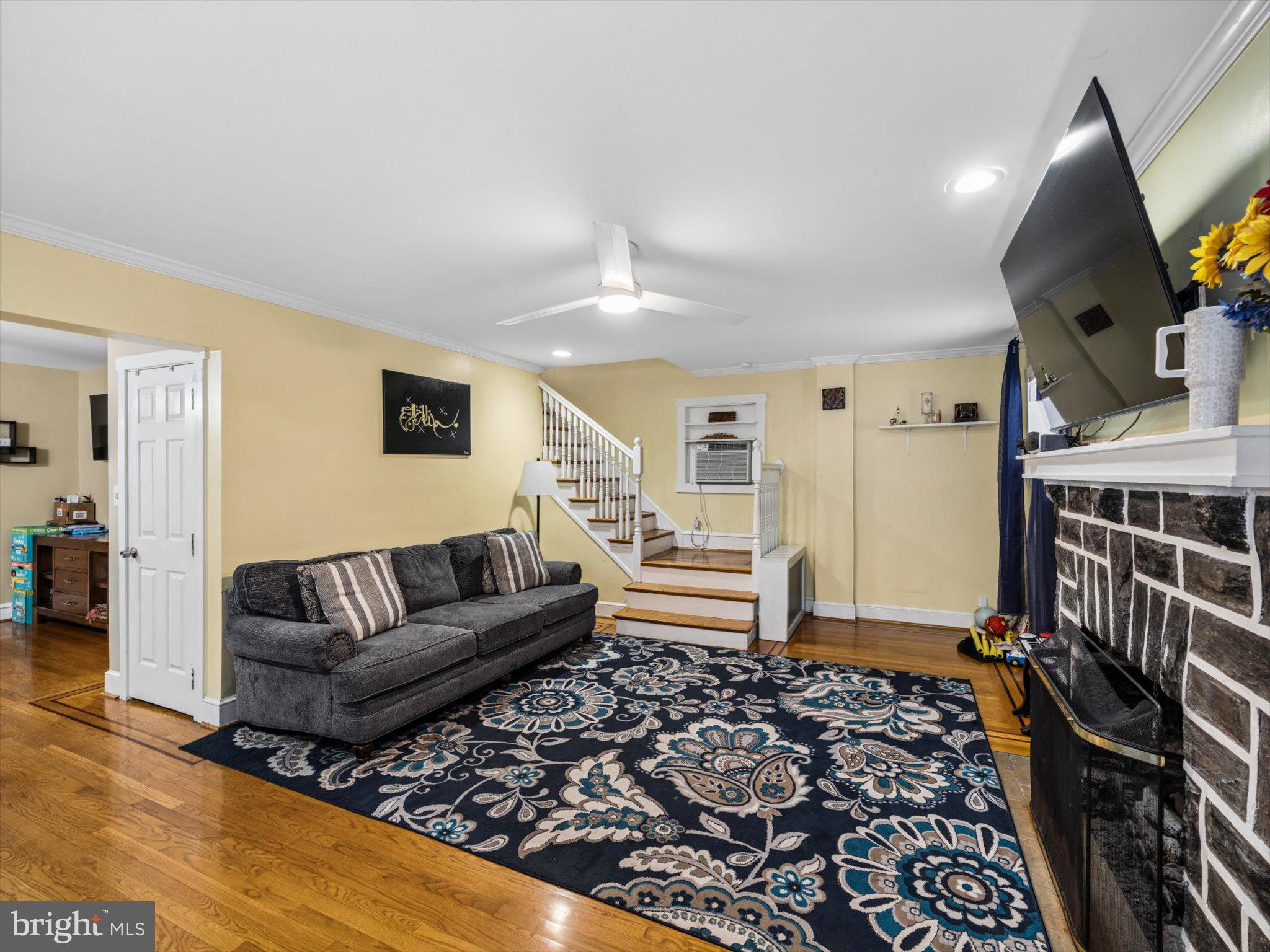 306 South State Road Upper Darby, PA 19082 - Photo 4 of 26 Gallery Image 4