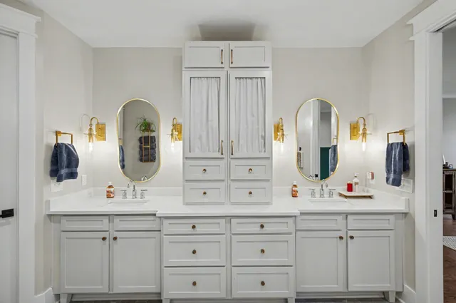 $1,100,000 | 123 Hayfield Court, Lascassas, TN 37085