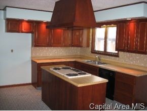 4763 Kuhlman Road Arenzville, IL 62611 - Photo 6 of 11 Gallery Image 6