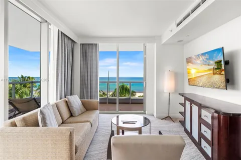 $1,600,000 | 4391 Collins Avenue, Unit 410, Miami Beach, FL 33140