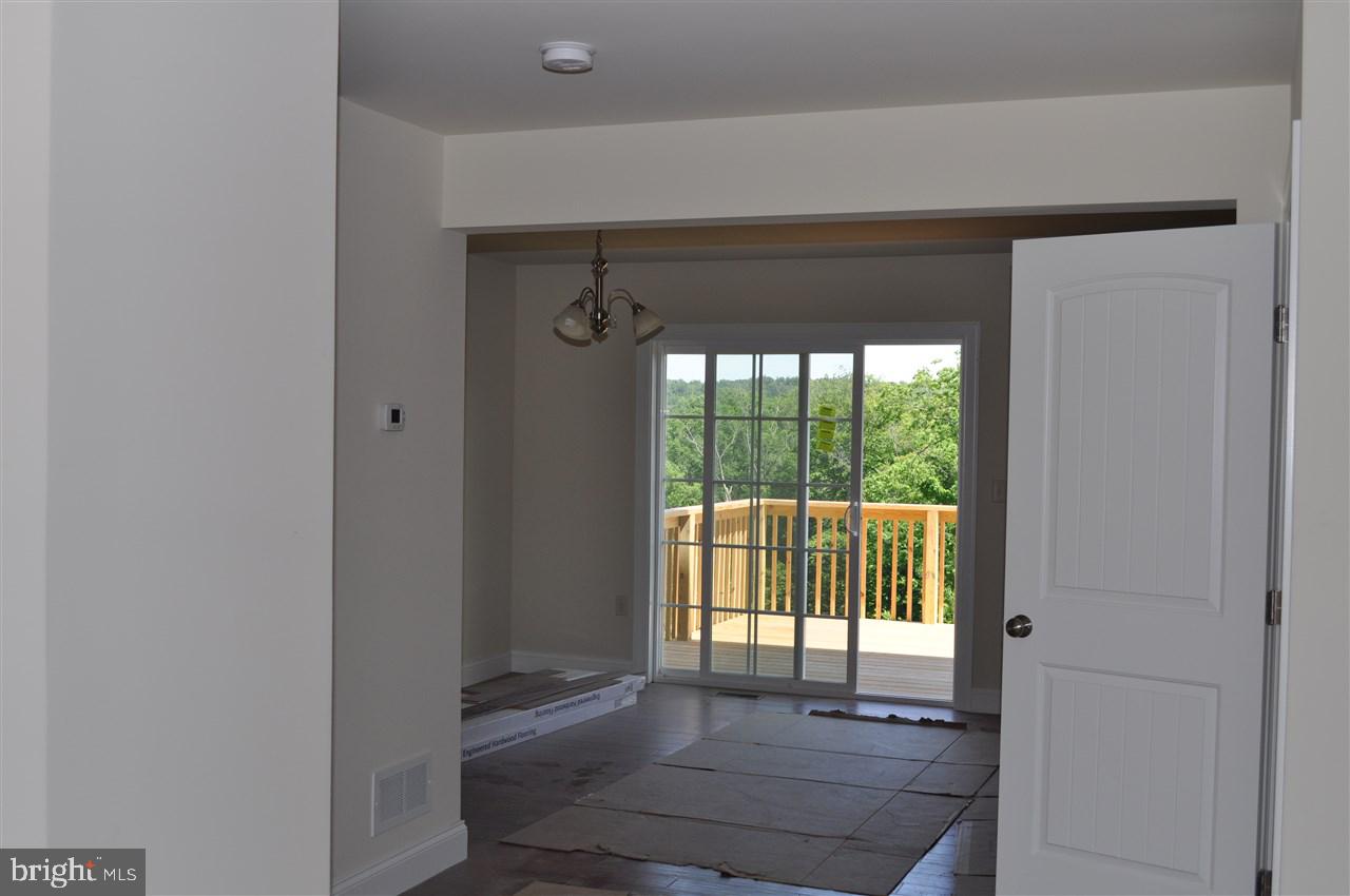 375 Riviera Street Mount Wolf, PA 17347 - Photo 12 of 30 Gallery Image 12