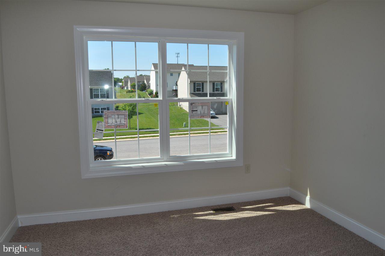 375 Riviera Street Mount Wolf, PA 17347 - Photo 27 of 30 Gallery Image 27