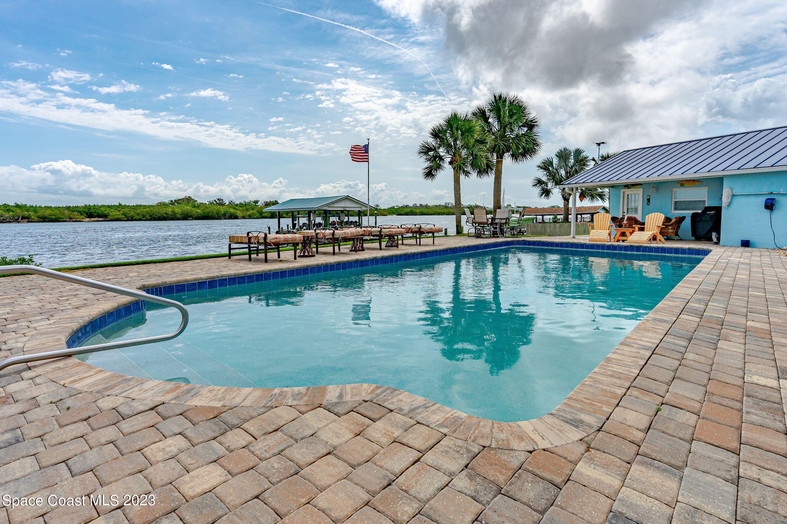 2117 South Riverside Drive Edgewater, FL 32141 - Photo 8 of 61 2117 S. Riverside Dr-8