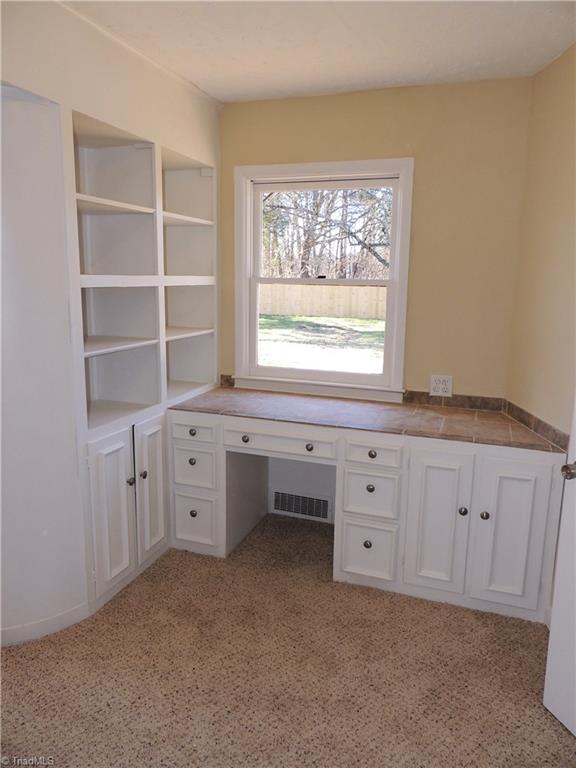 4017 Resthaven Road High Point, NC 27265 - Photo 16 of 29 Master bonus area! Walk-in closet, storage, and a vanity area!