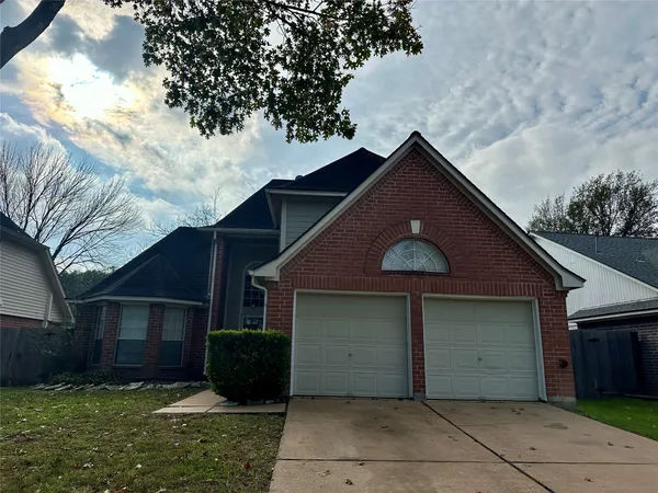 $2,000 | 16827 Ashbridge Court, Spring, TX 77379